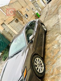 تۆیۆتا کامری